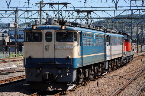 【JR貨】EF65-1057・DD51-890 大宮車両所入場を府中本町駅で撮影した写真