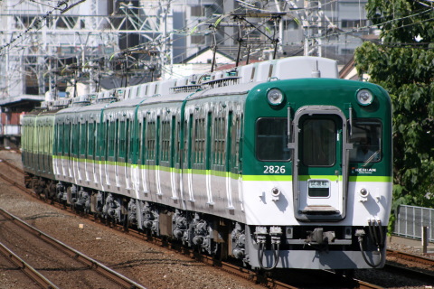 【京阪】2600系2614-2826F 出場試運転を森小路駅で撮影した写真