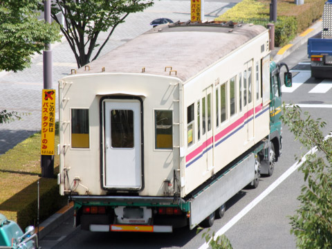 【京王】6000系6017F 若葉台検車区搬出を神奈川県内で撮影した写真