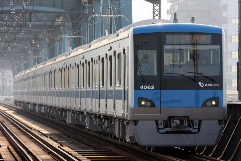 【小田急】4000形4062F 試運転を厚木駅で撮影した写真