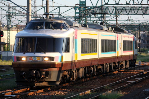 【JR東】485系『NO.DO.KA』使用 団体臨時列車を新津駅で撮影した写真