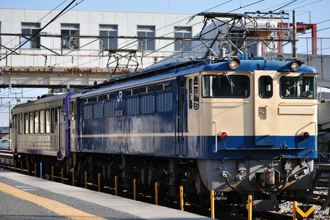 【JR西】キハ120-302 網干総合車両所入場を網干駅で撮影した写真