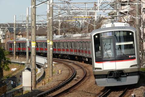 【東急】5050系5172F 営業開始を妙蓮寺～白楽で撮影した写真