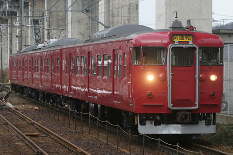 【JR西】415系C06編成 金沢総合車両所松任本所を出場を森本駅で撮影した写真