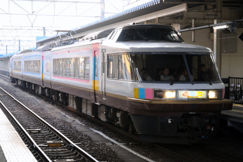 【JR東】485系『NO.DO.KA』使用 「信州NO.DO.KA」号運転を直江津駅で撮影した写真