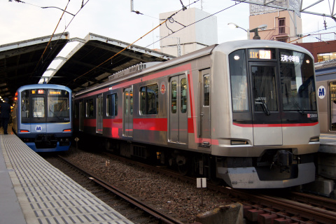 【東急】5050系5169F 運行番号表示更新の拡大写真