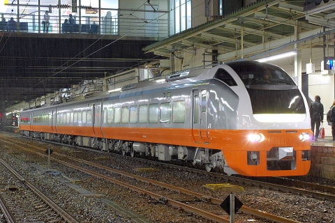 【JR東】E653系カツK352編成 郡山総合車両センター出場を水戸駅で撮影した写真
