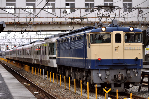 【JR西】EF65-1133＋12・14系『あすか』 網干総合車両所へ回送を網干駅で撮影した写真