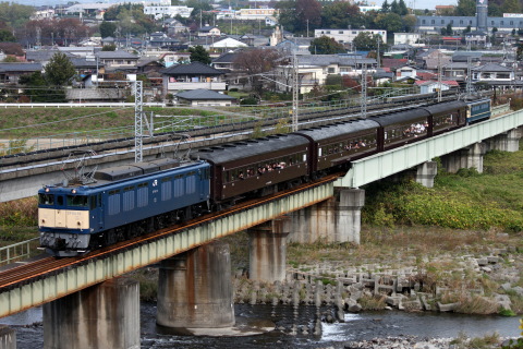 【JR東】旧型客車4両使用 団体臨時列車の拡大写真