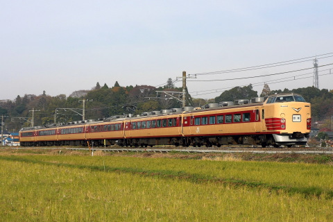 【JR東】183系OM101編成使用 団体臨時列車「ぐるっとちば北総号」の拡大写真
