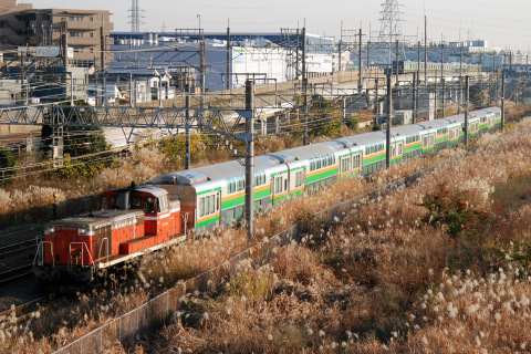 【JR東】E233系3000番代グリーン車8両 甲種輸送を鶴見～新鶴見（信）で撮影した写真