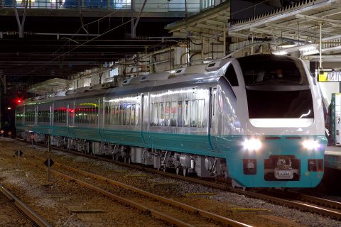 【JR東】E653系カツK304編成 郡山総合車両センター出場を水戸駅で撮影した写真