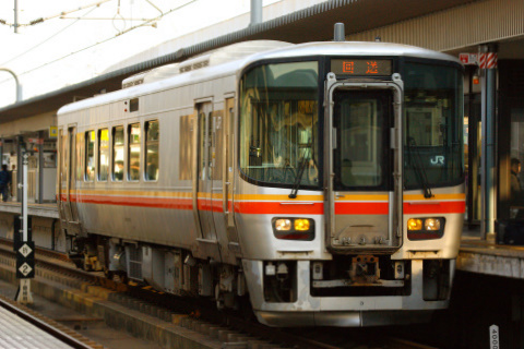 【JR西】キハ122-3 網干総合車両所入場を姫路駅で撮影した写真