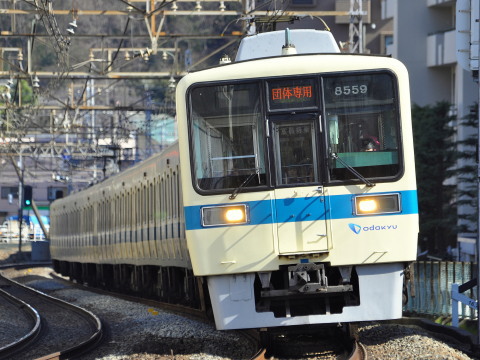 【小田急】8000形8259F＋8057F使用 団体臨時列車運転の拡大写真