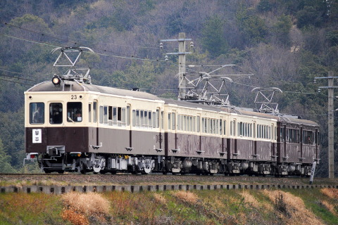 【ことでん】23号全検出場記念 レトロ電車特別運行を羽間～榎井で撮影した写真