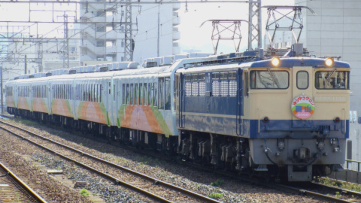 JR西】12系『ゆうゆうサロン岡山』使用 団体臨時列車（27日