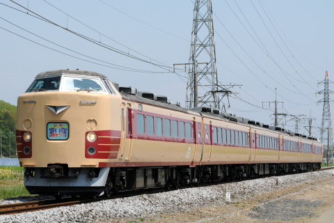 【JR東】快速「足利藤まつり号」運転を大平下～栃木で撮影した写真