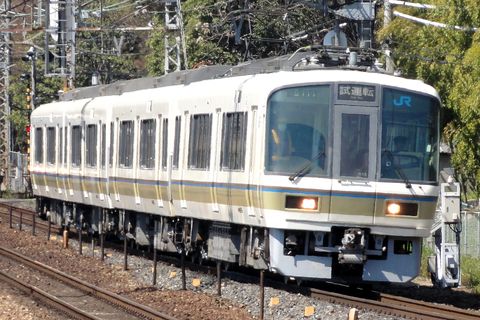 【JR西】221系キトK15編成 試運転を山崎駅で撮影した写真