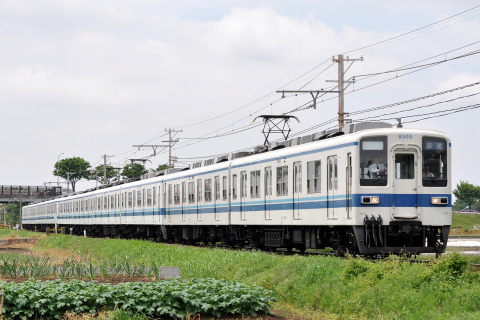 【東武】8000系8116F＋8136F 廃車回送の拡大写真