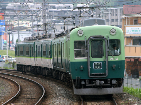 【京阪】2600系2614-2826F 暫定4連化を六地蔵駅で撮影した写真