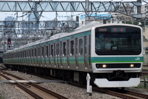 【JR東】E231系マト110編成 東京総合車両センター出場を池袋駅で撮影した写真