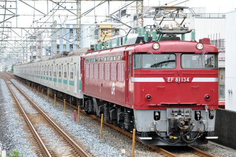 【JR東】203系マト67編成 配給輸送を南浦和駅で撮影した写真