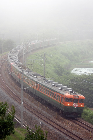 【しな鉄】快速「169系初の12両編成号」を信濃追分～御代田で撮影した写真
