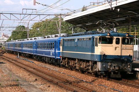 【JR西】12系宮原車5両 返却回送を新大阪駅で撮影した写真