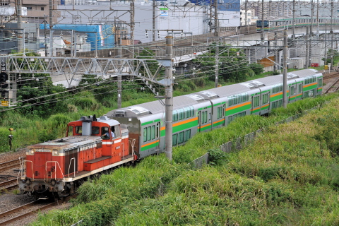 【JR東】E233系グリーン車4両 甲種輸送を新鶴見（信）付近で撮影した写真