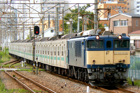 【JR東】203系マト53編成 配給輸送を川崎新町駅で撮影した写真