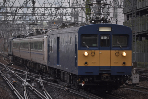 【JR西】183系フチC34編成 廃車回送を尼崎駅で撮影した写真