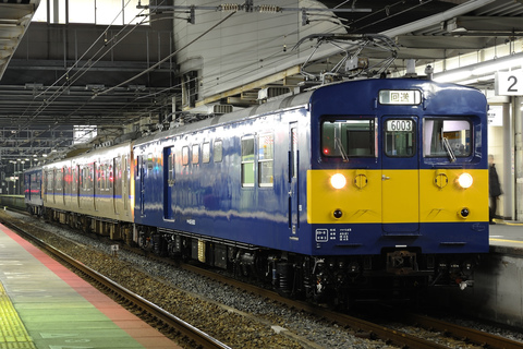 【JR西】115系フチR1編成 吹田工場出場を尼崎駅で撮影した写真