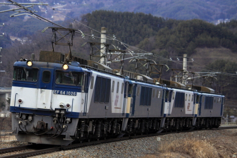 【JR貨】篠ノ井線 EF64四重単で回送（復路）を坂北～西条で撮影した写真