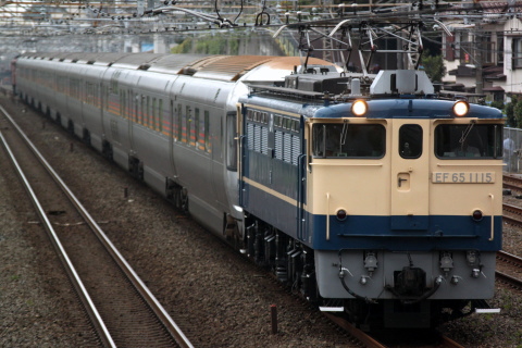 【JR東】E26系『カシオペア』方向転換に伴う回送（14日）を松戸～金町で撮影した写真