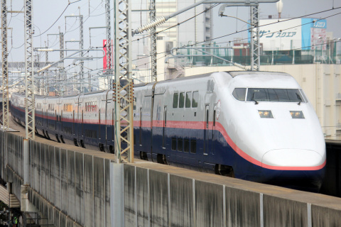 【JR東】E1系団体臨時列車 「ありがとうMaxあさひ」号運転を大宮～上野で撮影した写真