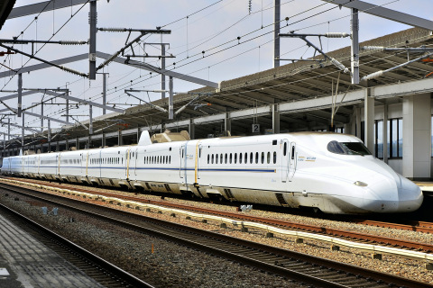 【JR西】N700系7000番代S1編成使用の金光臨運転を新倉敷駅で撮影した写真