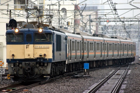 【JR東】211系2000番代チタN51編成 長野配給を中野駅で撮影した写真