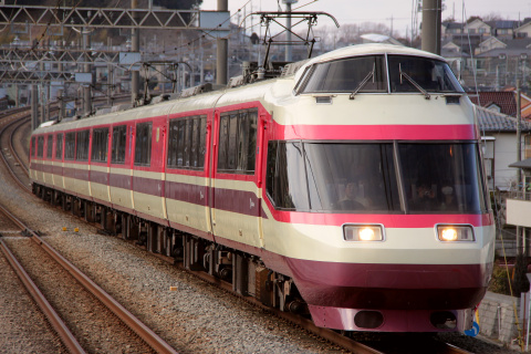 【小田急】10000形10001F使用 団体臨時列車の拡大写真