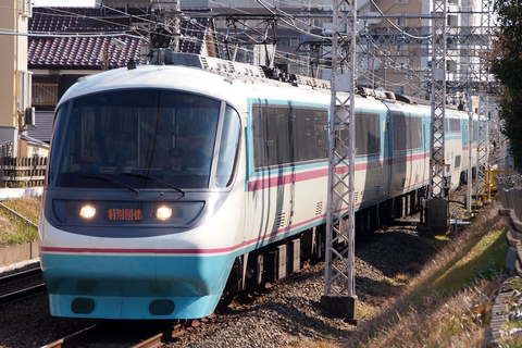 【小田急】小田急20000形20002F使用 団体臨時列車運転の拡大写真
