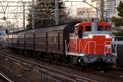 【JR東】旧型客車7両 幕張へ回送の拡大写真
