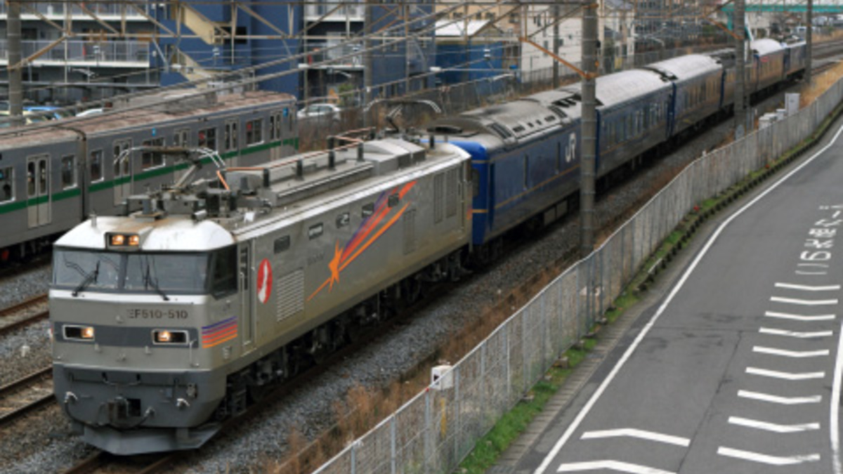 号車札●尾久客車区●５号車【金属製】鉄道廃品 JR東】尾久車両センター所属24系5両 方転のための回送を実施 |2nd