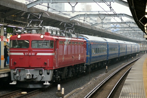 【JR東】EF81-81＋24系7両 EL転換訓練実施を赤羽駅で撮影した写真
