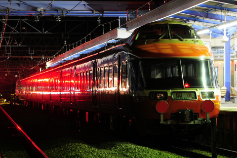 【小田急】7000形7004F（LSE） 日本車両入場甲種を新松田駅で撮影した写真