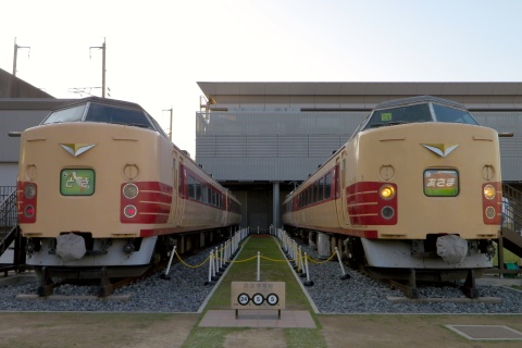 【JR東】鉄道博物館の183系 ヘッドマーク変更を鉄道博物館内で撮影した写真