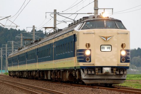 【JR東】快速「弘前さくらまつり号」運転を鶴形～富根で撮影した写真