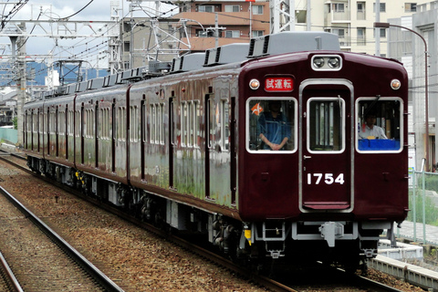 【能勢電】1700系1754F 出場試運転を南茨木駅で撮影した写真