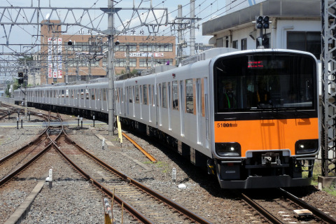 【東武】50000系51001F 試運転を川越市駅で撮影した写真