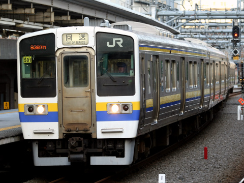 【JR東】211系3000番代マリ501編成 返却回送を大崎駅で撮影した写真