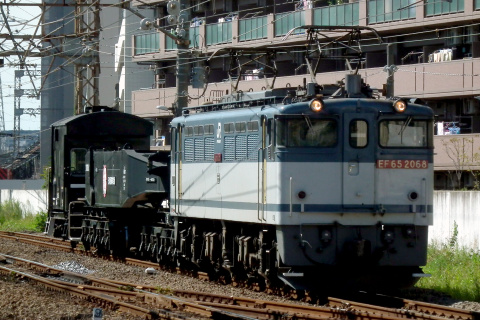 【JR貨】シキ850形 川崎へ返却の拡大写真