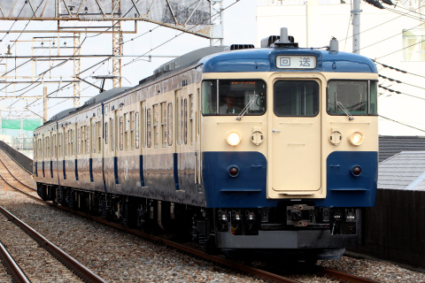 【JR東】115系トタM5編成 大宮総合車両センター出場を西浦和駅で撮影した写真